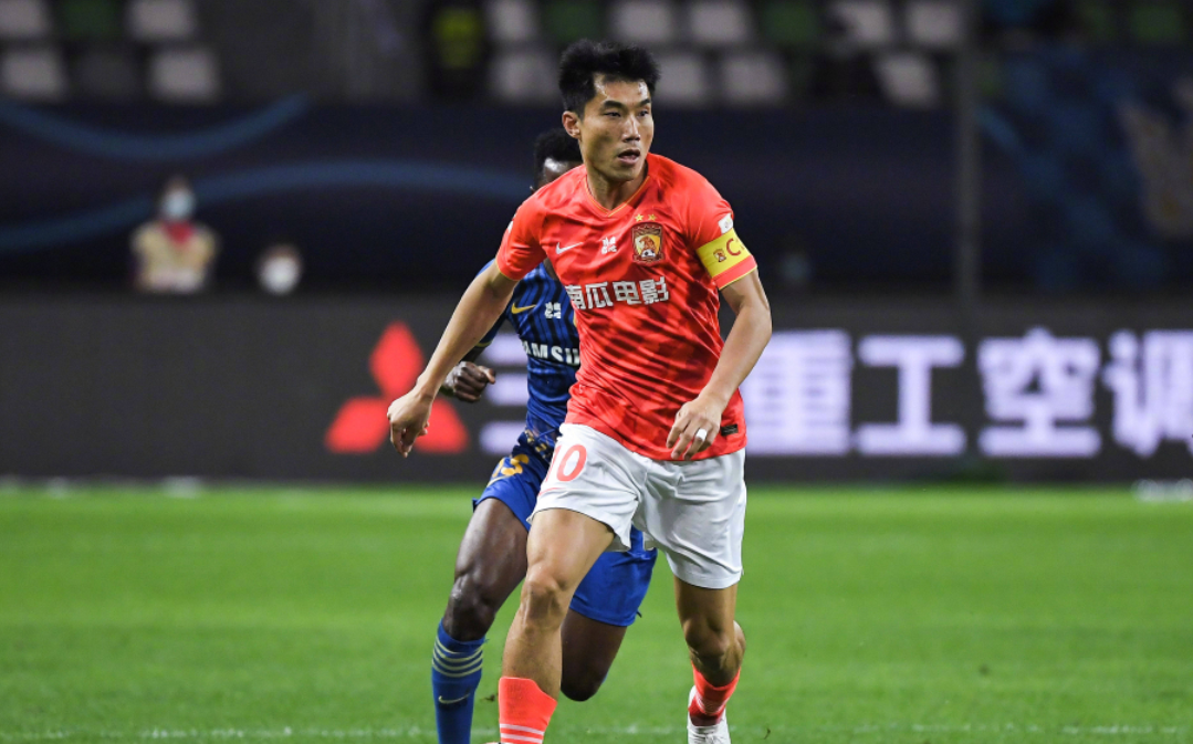 包含广州恒大击败江苏苏宁，保持不败的词条