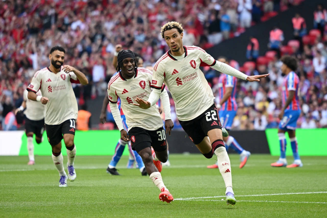 关于英格兰球队力克马赛,为西甲联赛争光!的信息 关于英格兰球队力克马赛,为西甲联赛争光!的信息