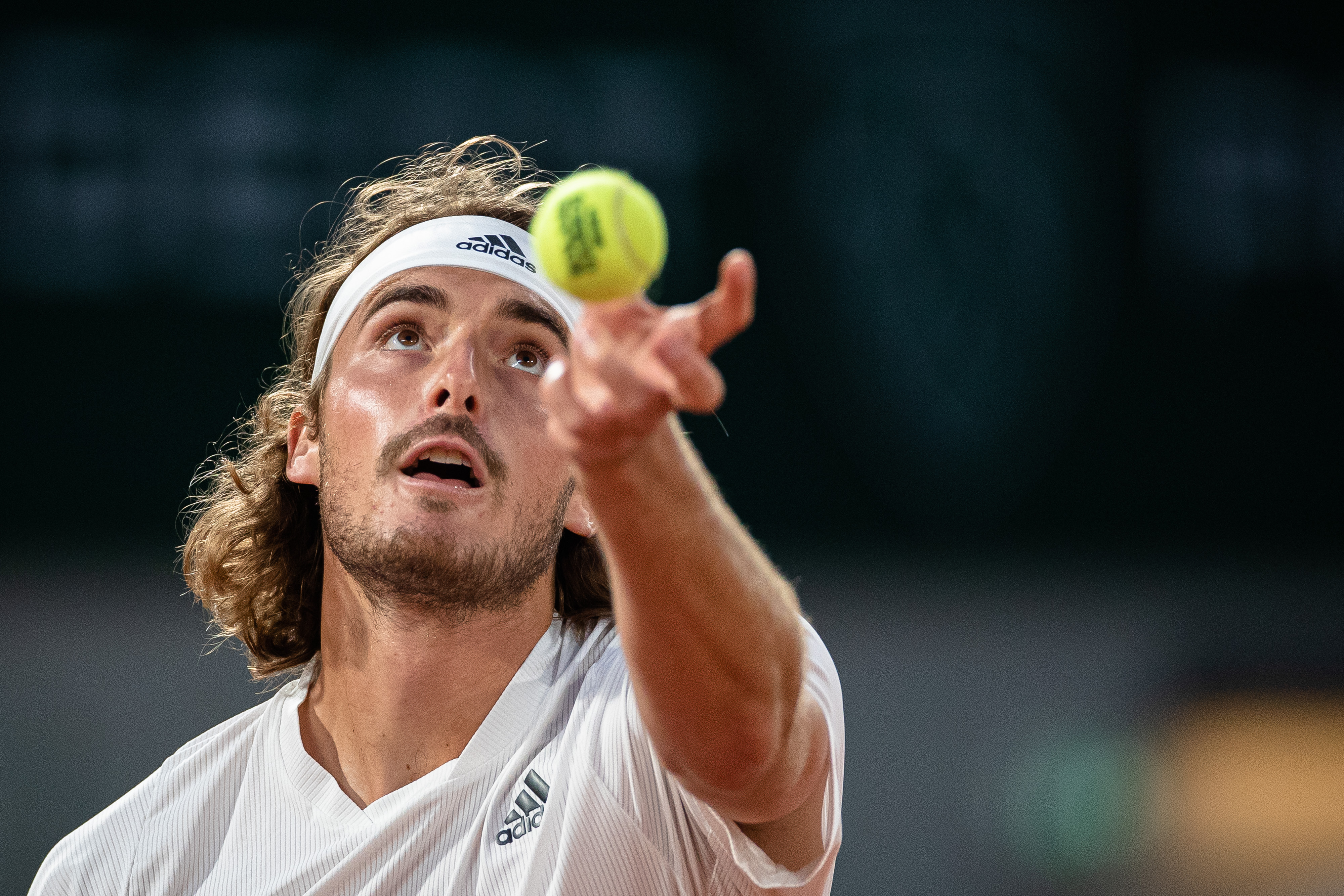 意大利网球队绝地反击欧洲网球队,西西帕斯制霸全场的简单介绍 意大利网球队绝地反击欧洲网球队,西西帕斯制霸全场的简单介绍